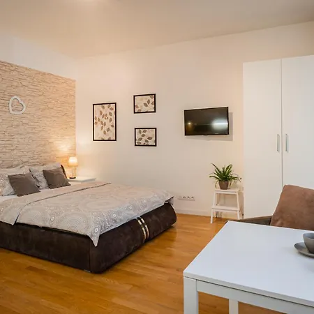 Old Town Square Apartman Prága